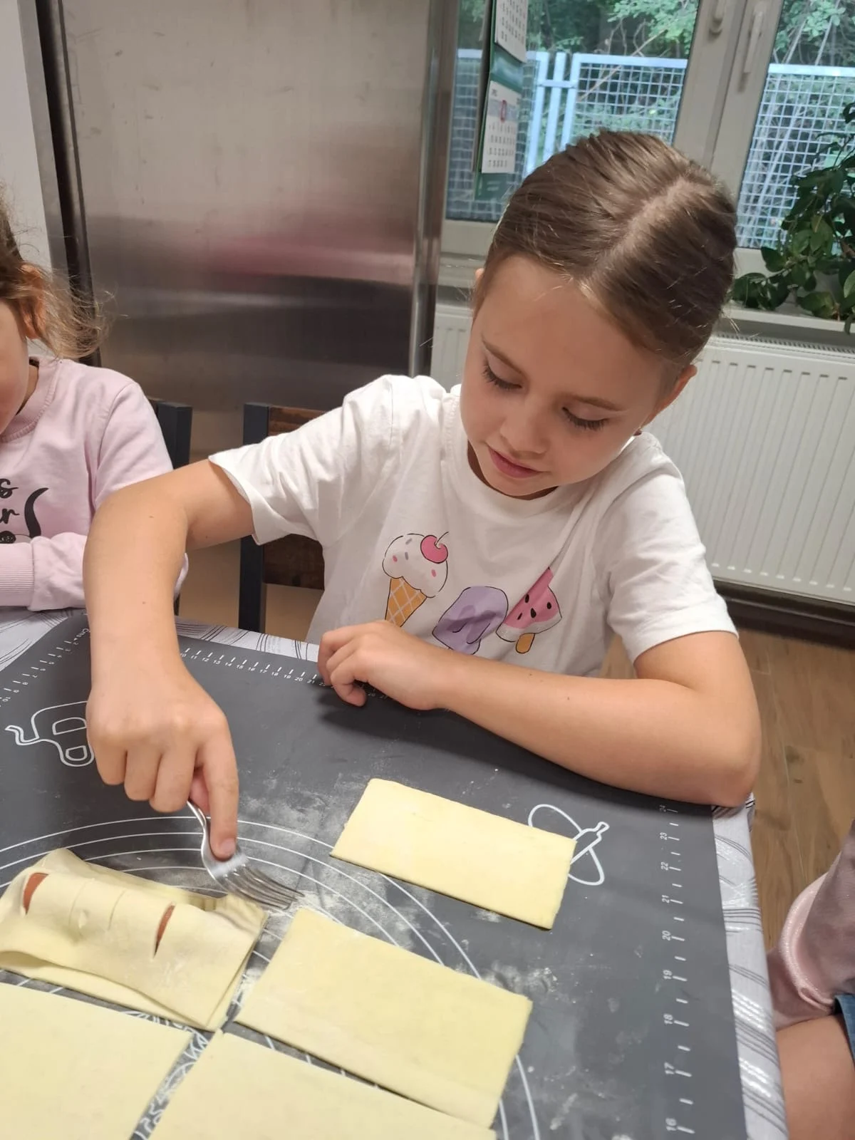 Dzieci podczas zajęć wakacyjnych w ramach Akcji Lato 2026
