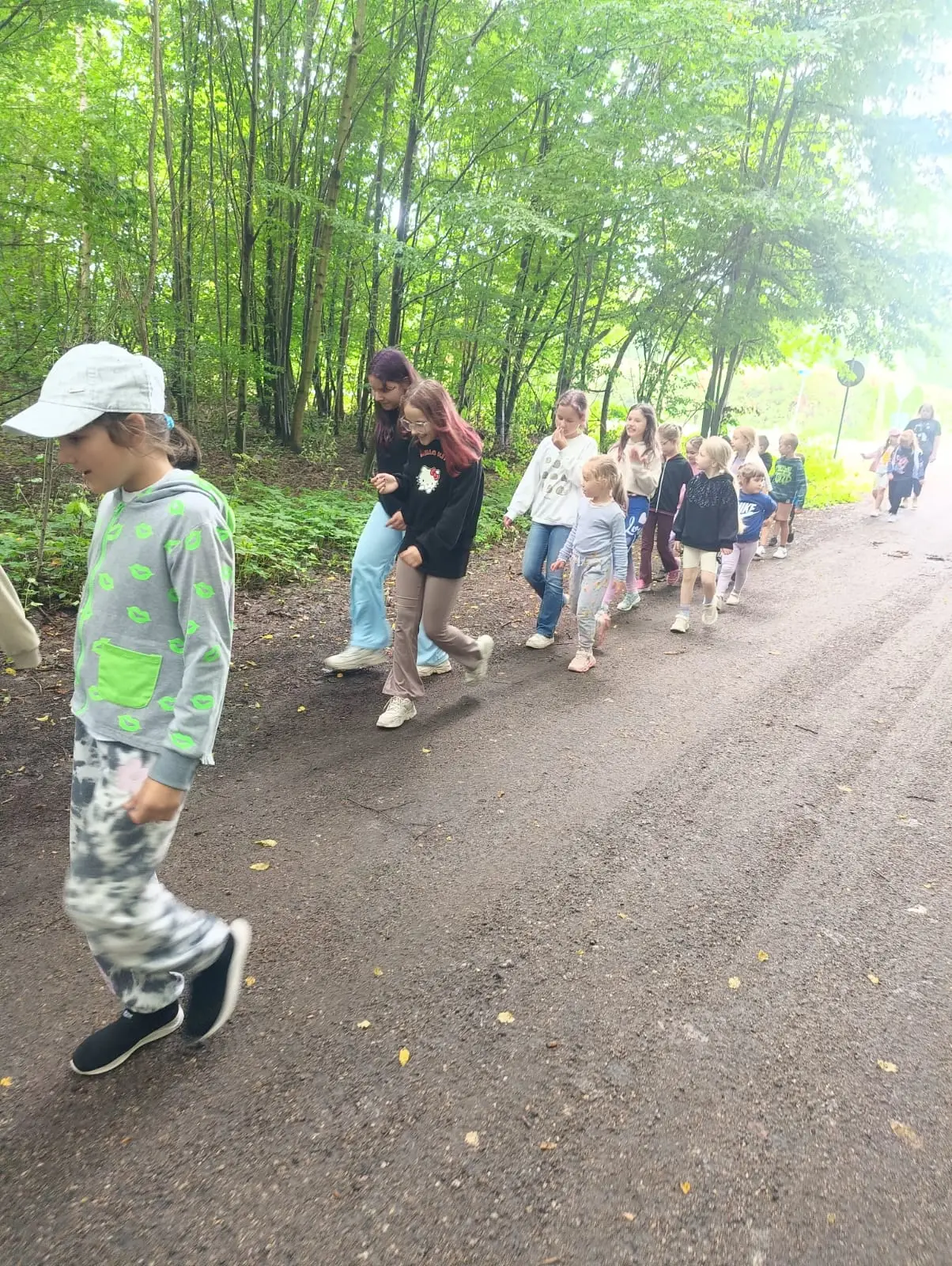 Fotorelacja z trzeciego tygodnia Akcji Lato 2026 w Świetlicy „Lipa” w Łazach