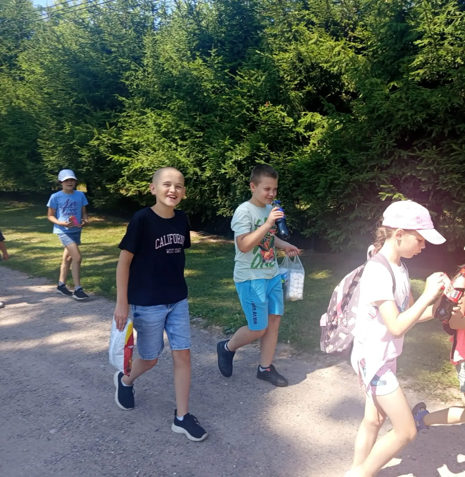 Fotorelacja z trzeciego tygodnia Akcji Lato 2026 w Świetlicy „Lipa” w Łazach