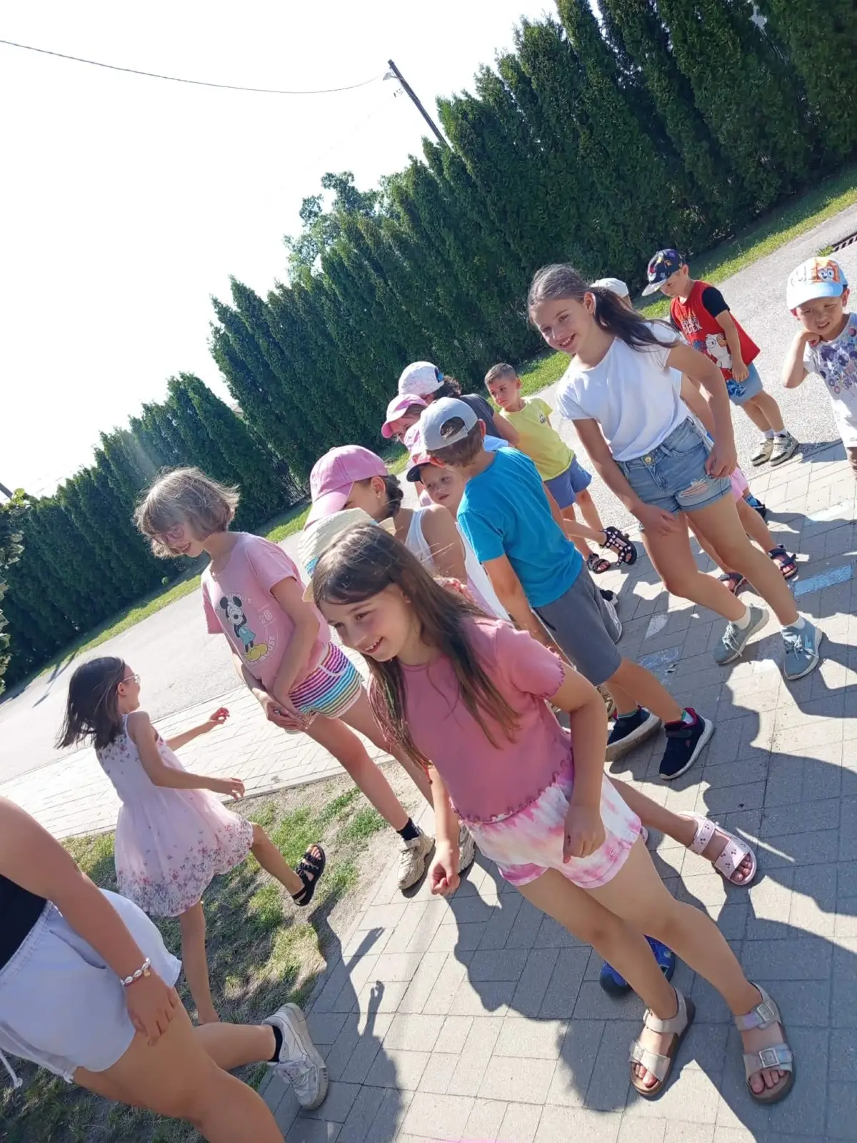 Fotorelacja z trzeciego tygodnia Akcji Lato 2026 w Świetlicy „Lipa” w Łazach